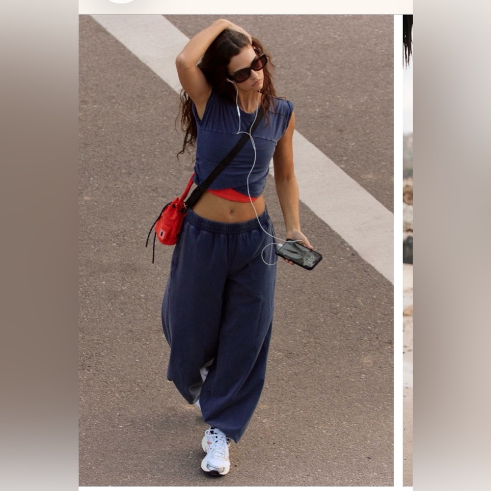 NWT Free People hotshot crossover set Small midnight navy